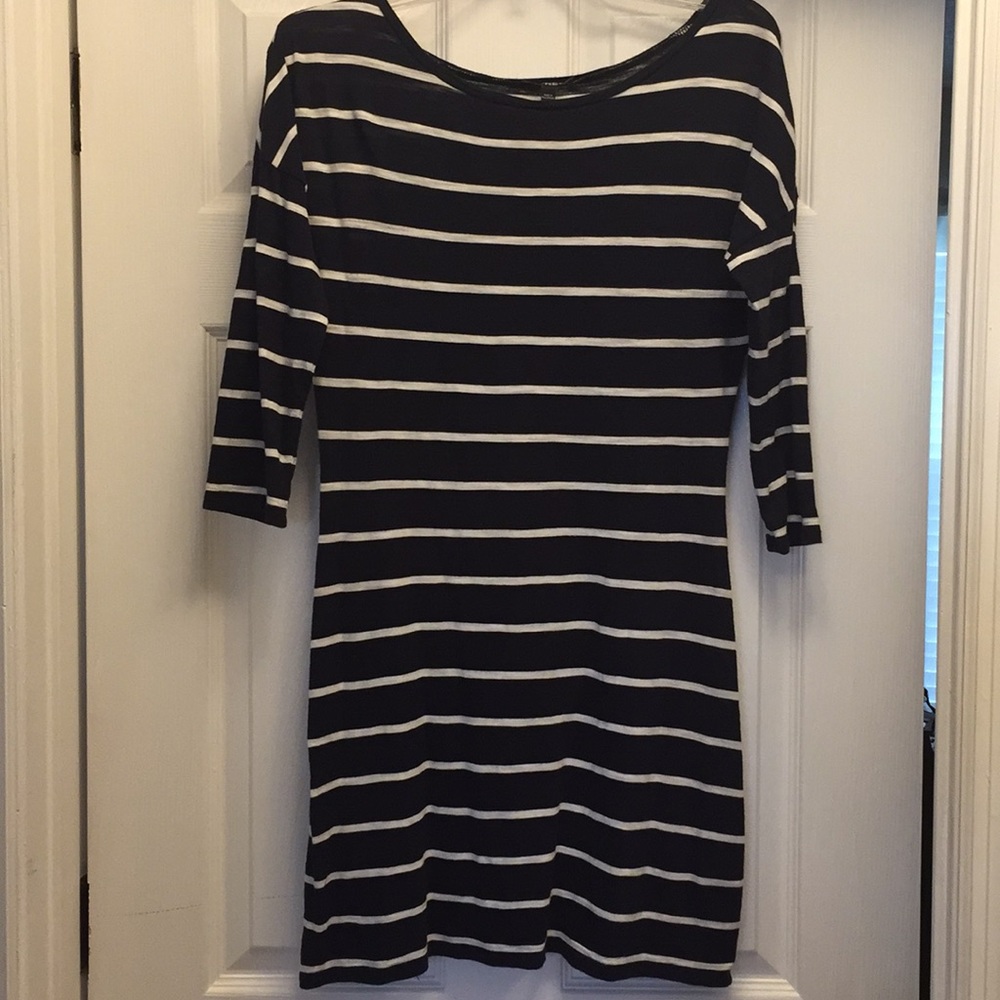 Sale 3 for $20 Express navy/white 3/4 sleeve dress